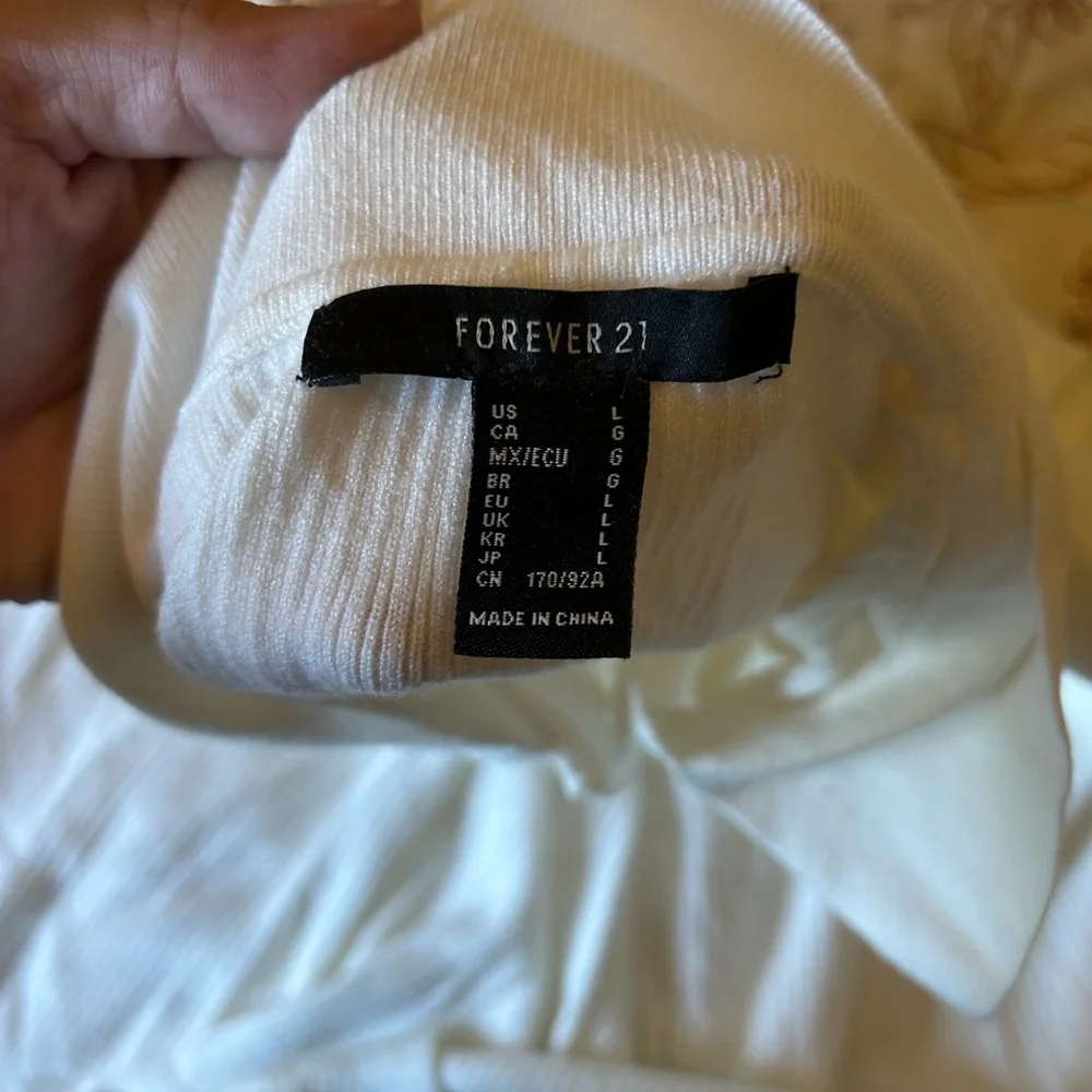 Forever 21 Cream Ribbed Top - Picture 2 of 2